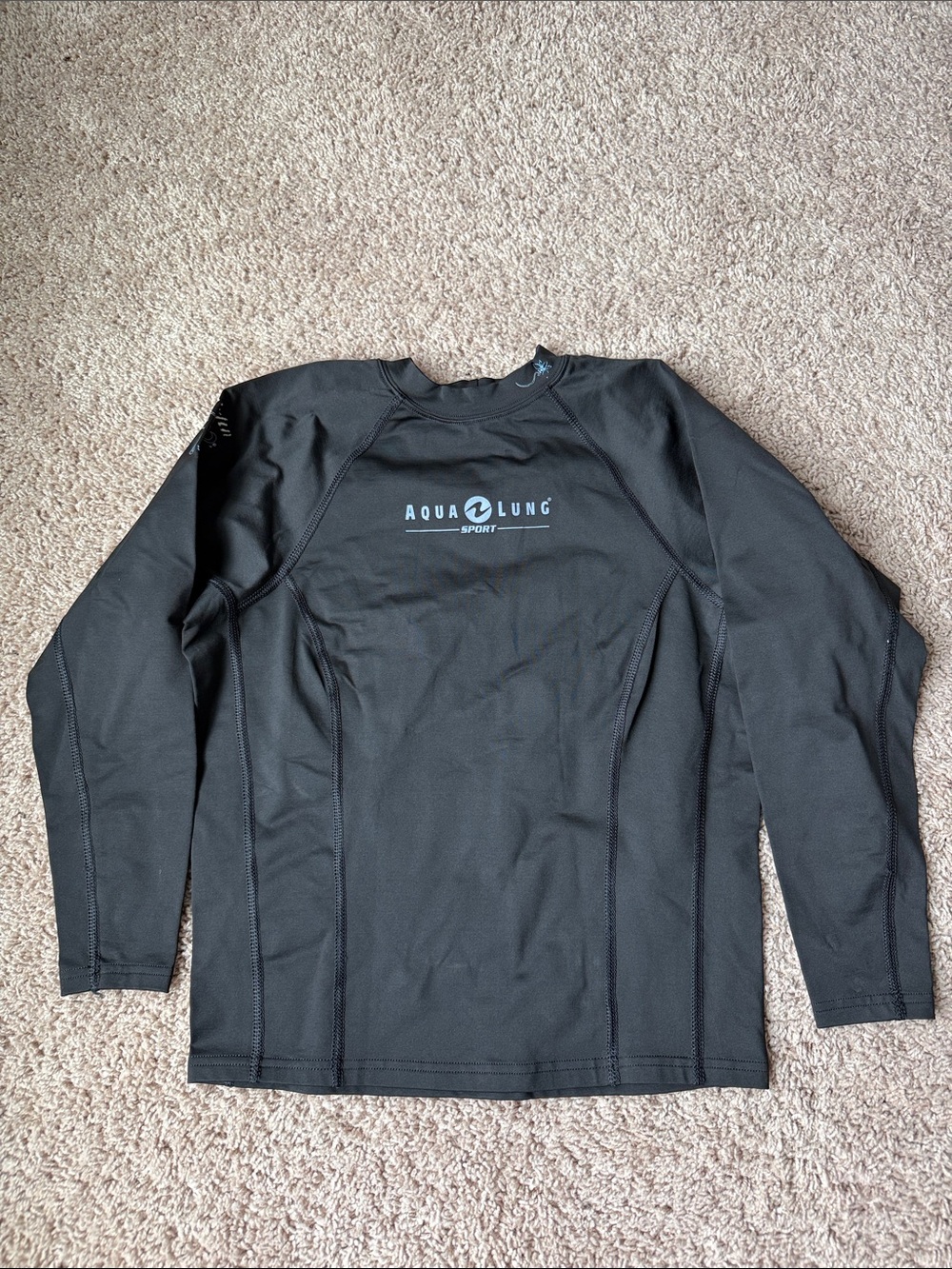 Aqua Lung Women's Black Long-Sleeve Swim Top
